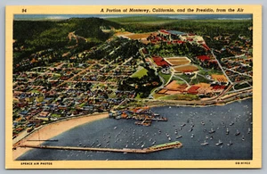 Cartolina Vista aerea del Presidio, Monterey California F9 - Foto 1 di 2