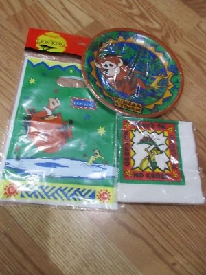Timon Pumba Birthday Party Supplies Multi-color Lot 4pc 1994 Beach Lion King  - Image 1 of 4