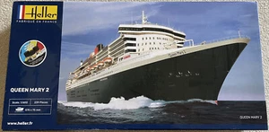Heller 1/600 Queen Mary 2 - Picture 1 of 2