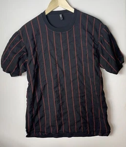 AUTHENTIC Versace Versus T-shirt Uomo Tessoto Black With Red Stripe Size 38/XS - Picture 1 of 7