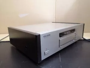 Pioneer PD-2000LTD Lettore CD Versione Limitata Articoli Rotti Spazzatura Solo per Ricambi - Foto 1 di 10