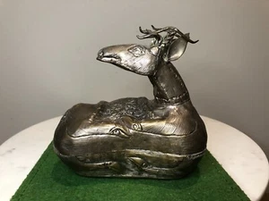 Alte kambodschanische ziselierte silberfarbene figürliche Hirsch Hirsch Betel Nussdose 7-1/4 Zoll - Bild 1 von 12