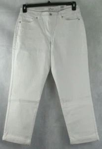 Style & Co. Women's Curvy-Fit Cuffed Girlfriend Jeans, Bright White, Size 6 - Picture 1 of 2