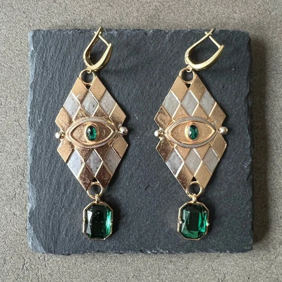 Evil Eye 悬垂耳环 复古金色和银色,保护小饰品 珠宝礼品 — 第 1/4 张图片