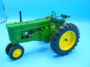1/16 John Deere ERTL Prestige Collection *Model 70 Diesel Tractor #5788* Boxed - Picture 1 of 14