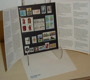 1979 USPS COMMEMORATIVE MINT YEAR SET w/ FOLDER COMPLETE W/ 30 MNH STAMPS - Picture 1 of 1