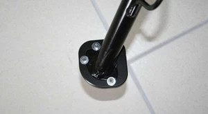 Placa de ampliación de soporte lateral para BMW F700GS y F650GS 08-up ayuda con vuelcas - Imagen 1 de 1