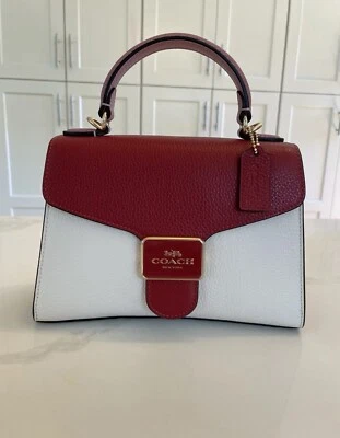 Bolso Coach Pepper nuevo con etiquetas en bloques de colores (rojo/multi) - C6993 $350 Foto 1 de 4