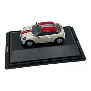 MINI Cooper S Coupe R58 Pepper White with Red Roof Diecast car 1:76 OO Scale - Picture 1 of 12