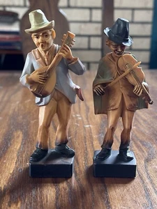 Juego De 2 Figuras De Banda De Músicos De Resina Estilo Anri De Colección DEFECTUOSAS - Imagen 1 de 3