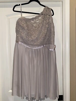 Vestido de novia para mujer David’s bronceado encaje un hombro talla 24 usado en excelente estado Foto 1 de 2