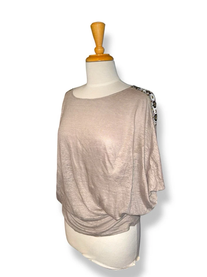 Pullover EMILIO PUCCI de lino tejido con hombros con joyas 01WJ40 gris talla US 6 Foto 1 de 4