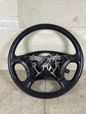 Toyota 4runner 2003-2009 volante cuero negro con crucero y radio controles Foto 1 de 4