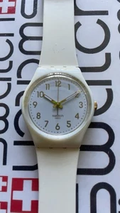 Swatch White Bishop GW164 Standard Herren 34mm Silikon #b - Bild 1 von 5