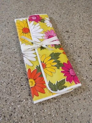 Vintage Coupon Organizer 1970's  Floral Print Nice Condition  - Image 1 of 4