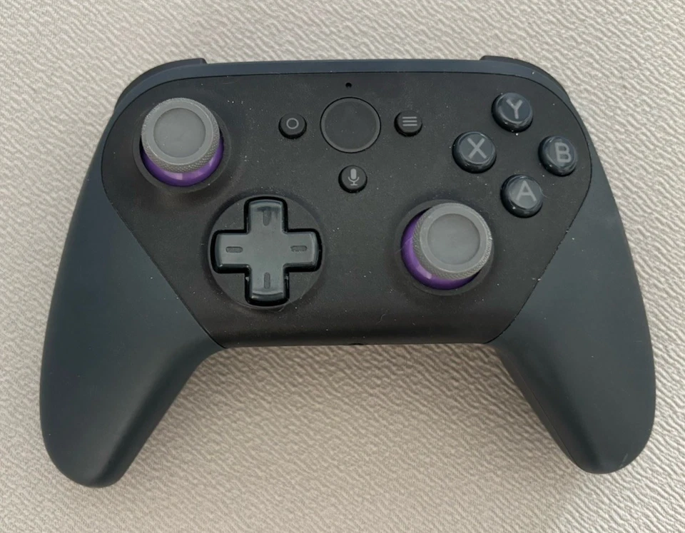 Controlador para juegos Amazon Luna Cloud - Negro - Excelente estado - ¡Funciona! Foto 1 de 2