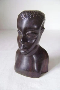 Cabeza masculina africana de ébano tallada vintage: 14 cm de alto c.1960 - Imagen 1 de 8