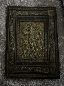 Vintage Italian Leather Botticelli 3 Graces Embossed Album Photo/Scrap Book - Picture 1 of 3