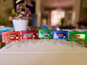 PKMN GBA - Smeraldo, Rubino, Zaffiro, Rosso Fuoco, Verde Foglia - Foto 1 di 7