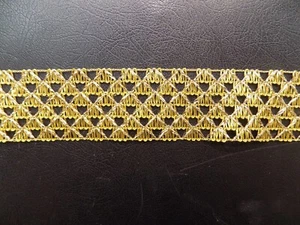 1 MT PASSAMANERIA BORDO NASTRO DECORAZIONE LUREX ORO INTRAMEZZO 4,5CM ART. 40674 - Picture 1 of 1