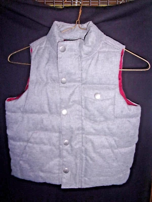 Chaleco acolchado Old Navy Kids XS 5 gris jaspeado  Foto 1 de 3