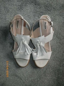 DUNE LONDON WHITE LEATHER ANKLE BUCKLE FASTENER TASSEL SANDALS SZ 7 (40) - Picture 1 of 5
