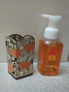 Bath & Body Works Pumpkin Hand Soap Holder & Coconut Pumpkin Latte LIFE IS GOURD - Picture 1 of 5