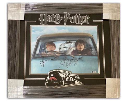AUTOGRAPH DANIEL RADCLIFFE RUPERT GRINT SIGNED HARRY POTTER FRAMED 11X14 BECKETT Cover