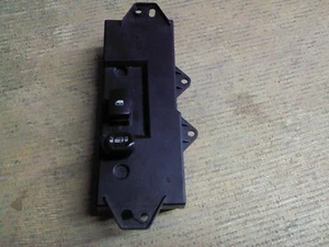 Interruptor de bloqueo de ventana frontal lateral para pasajeros Chrysler Pacifica 04 05 - Imagen 1 de 3