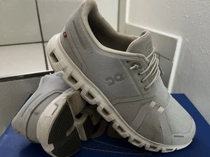 On Cloud 5 Damen Lauf Sport Schuhe Gr: 39 - Bild 1 von 5