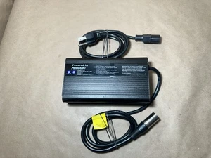 Caricabatteria 24 Volt 5,0 Amp PF 2405 per sedie elettriche Shoprider Streamer - Foto 1 di 8