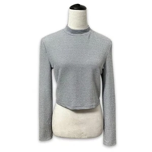 Elodie Crop Top Manica Lunga Finto Collo Dettagli Ritaglio Grigio Lucido/Argento W XL NUOVO SENZA ETICHETTE - Foto 1 di 9