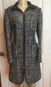 UNIQUE WOOL COAT WITN LEATHER TRIM BY ATOS LOMBARDINI , SIZE 40 - Picture 1 of 12