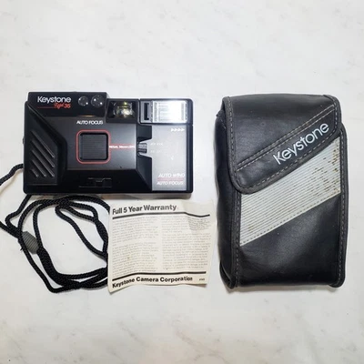 Vintage Original Keystone Regal 35 Camera Focus Free Original Pouch - Image 1 of 4