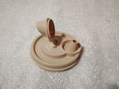 Tapa de caño de repuesto vintage Tupperware #1898B Modular Mates beige claro Foto 1 de 4