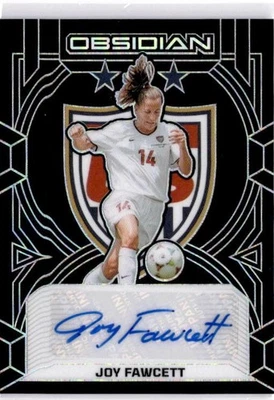 Joy Fawcett 2024-25 Panini Obsidian Class 1999 automático USWNT #012/199 Foto 1 de 2