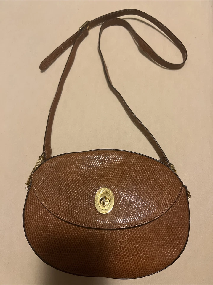 RARO BOLSO LANCEL PARIS DORADO HW HECHO EN ITALIA Foto 1 de 4