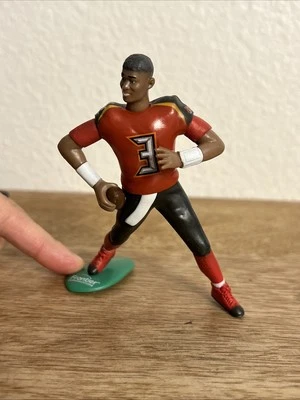 "Figura de juguete de plástico Winston nº 3 jugador de fútbol americano Tampa Bay Buccaneers 4""" Foto 1 de 4