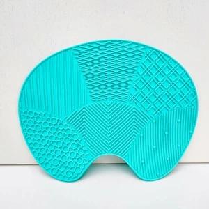 Napoleon Perdis Grip + Groove Silicone Brush Cleaning Mat Pad, Brand New! - Picture 1 of 5