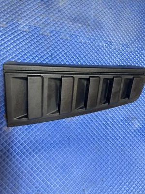 03-07 Hummer H2 pasajero maletero derecho pilar D conjunto de moldura probado ¡OEM! Foto 1 de 4