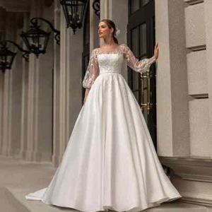 Elegant A-Line Wedding Dress O-Neck Long Sleeved Lace Applique Satin Bridal Gown - Picture 1 of 8