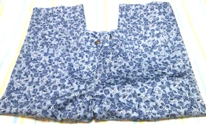 New Directions ladies' capris SZ 12PCOTTON/SPANDEX-NWOT-blue w/floral design - Picture 1 of 8