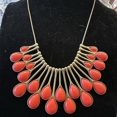 Cadena de caja collar vintage retro rojo en forma de cuchara lágrima gota tono dorado Foto 1 de 4