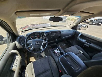 Used Washer Fluid Reservoir fits: 2008 Gmc Sierra 1500 pickup  Grade C - Image 1 of 4