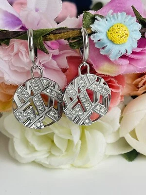 Orecchini Miss Sixty Campanelle Logo Con Cristalli - Immagine 1 di 4