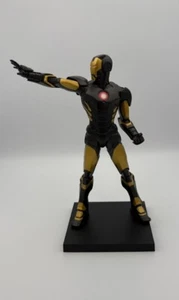 Kotobukiya IRON MAN Statue Black and Gold Figure 1/10 ARTFX+ Marvel Model Kit - Picture 1 of 6