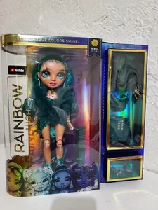 Muñeca Rainbow High JEWEL RICHIE Verde Esmeralda MGA 2022 Serie 4 Edición Vitiligo - Imagen 1 de 15