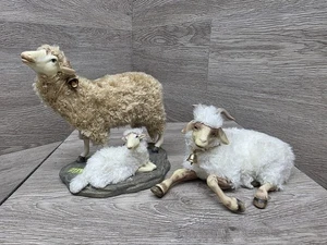 Member’s Mark 2005 Large Christmas Nativity  Sheep & Baby Lamb Replacement Piece - Picture 1 of 8
