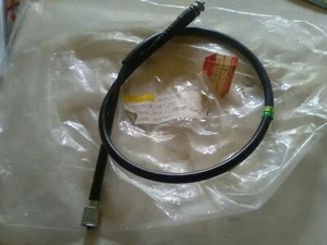 SUZUKI GSXR750 SP/W 1992-95 GENUINE SPEEDO CABLE ,34910-17E10 ,84 cms long .NOS. - Picture 1 of 2