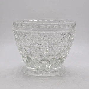 Azúcar decorativo vintage de vidrio transparente corte pequeño sin tapa 4" W - Imagen 1 de 6